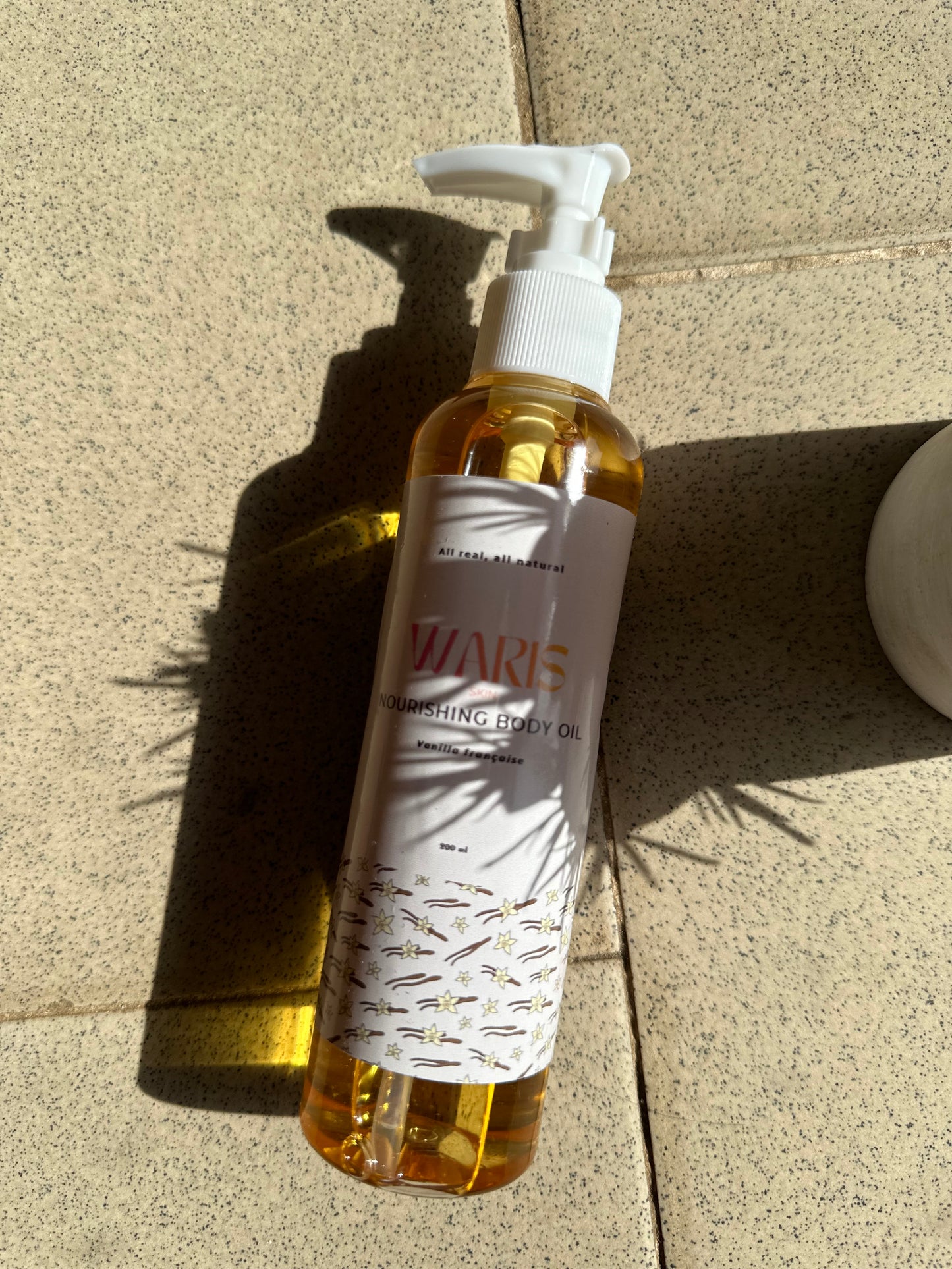 NOURISHING VANILLA BODY OIL